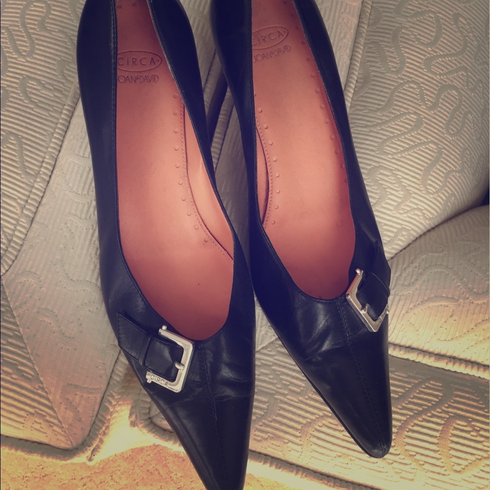 Vintage Joan and David low heeled buckle pumps